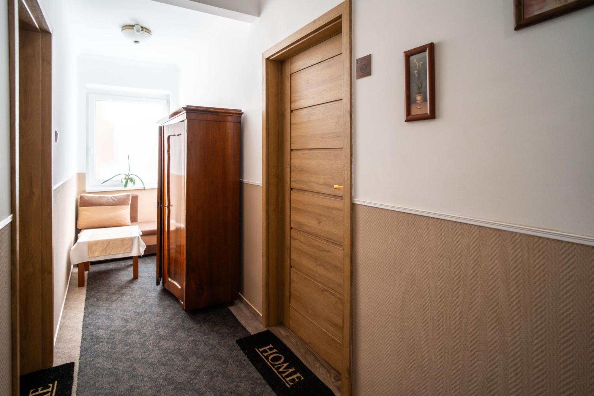 Ambrózia és étterem Pensión Miskolc