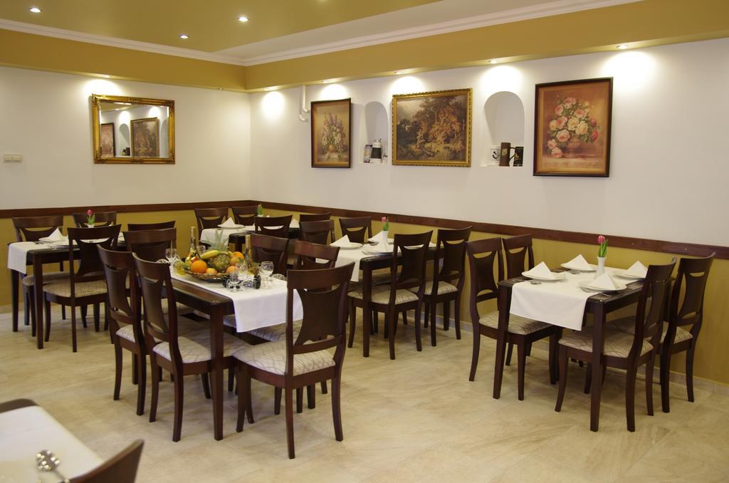 Guest house Ambrozia Szallashely Es Etterem Miskolc