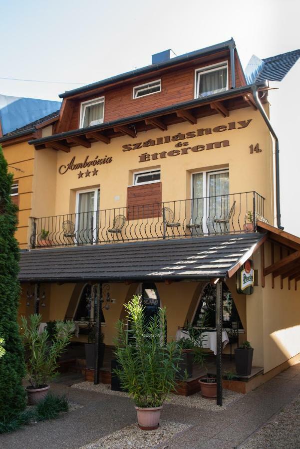 Guest house Ambrozia Szallashely Es Etterem Miskolc